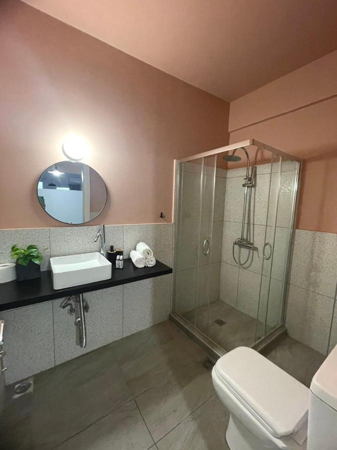 Owls Nest Apartment Athens Ngoại thất bức ảnh