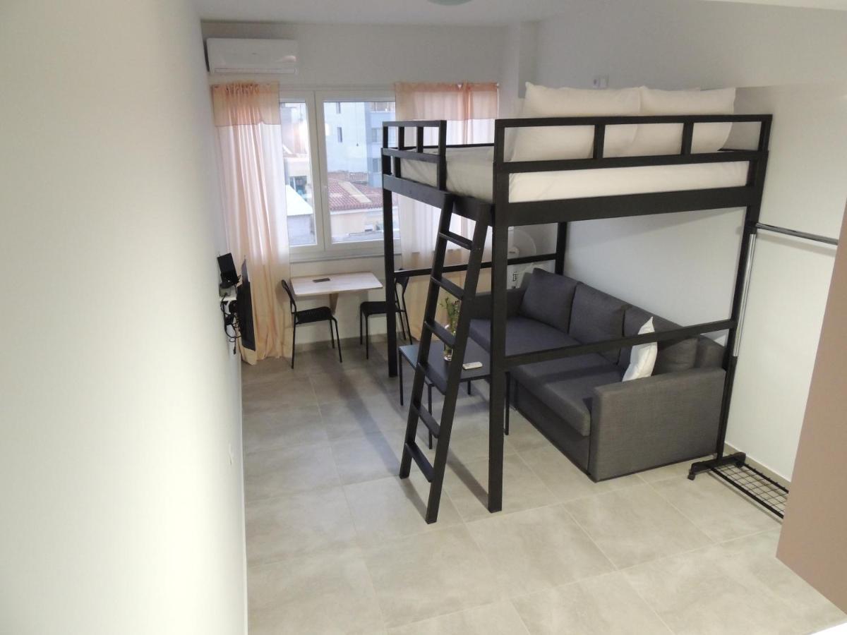 Owls Nest Apartment Athens Ngoại thất bức ảnh